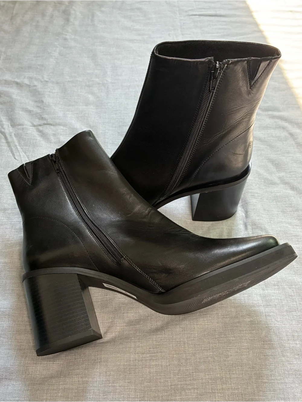 Men’s ASOS Design Heeled Chelsea Black Boots With Angled Toe Size 13